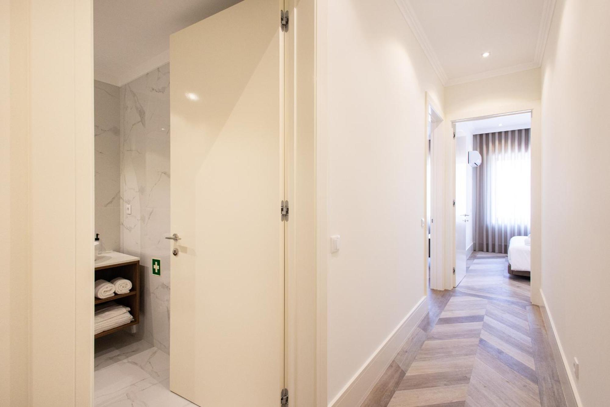 19 Nineteen Suites - Espinho Espinho  Cameră foto